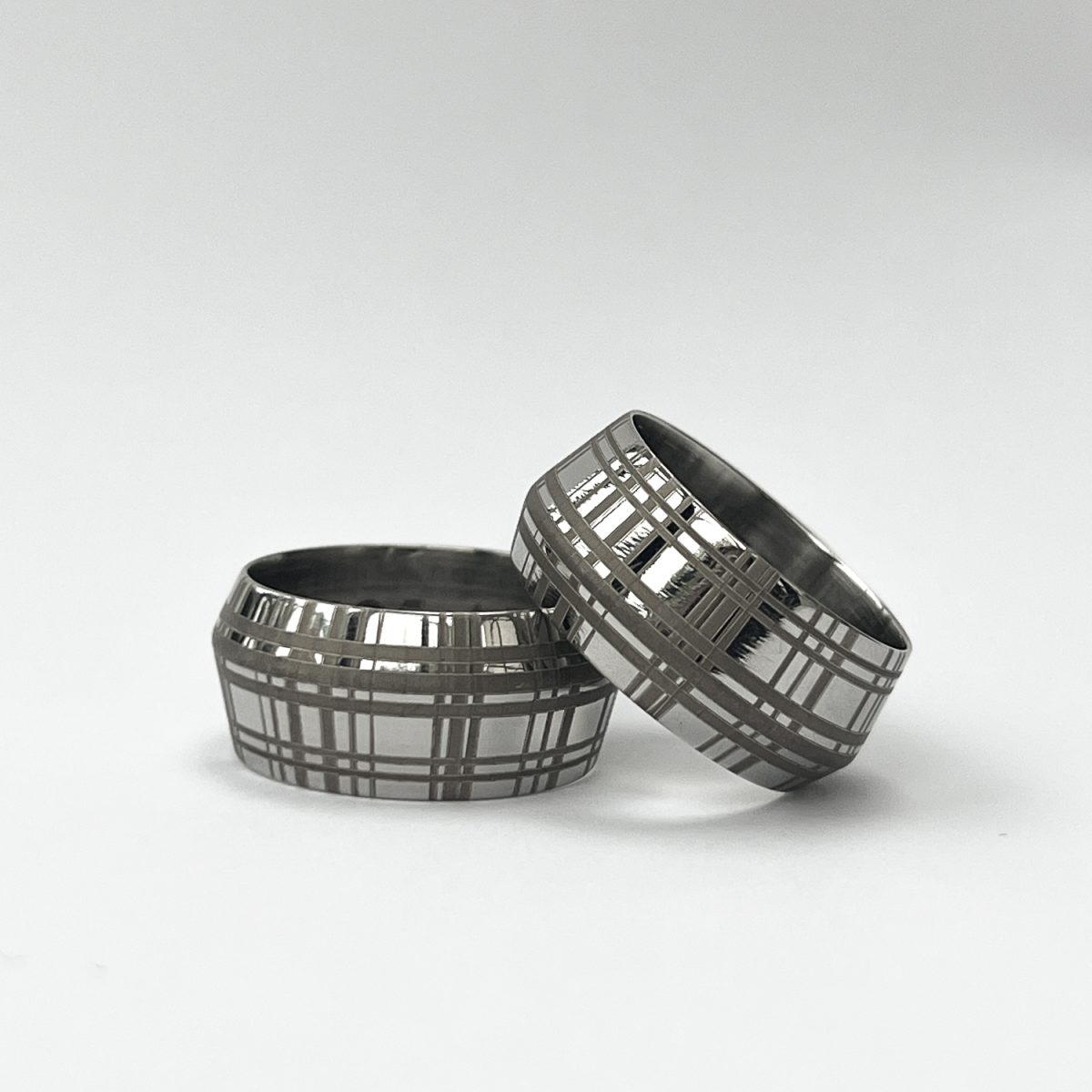 Tartan | Blunt Blades